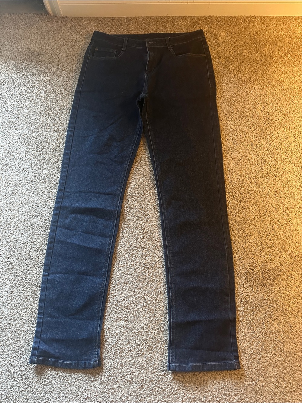 Men's Skinny Jeans in Dark Blue - Slim Fit
